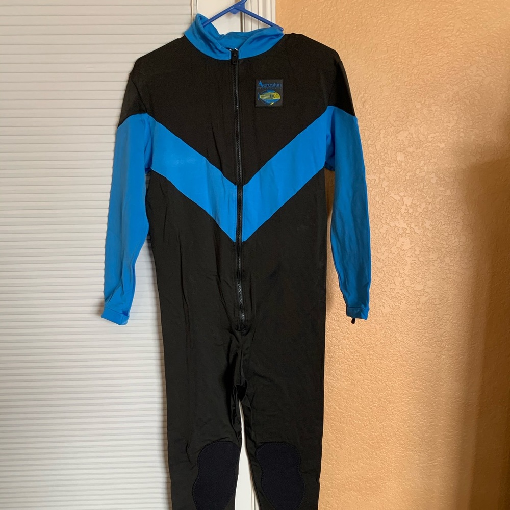 Aeroskin size XXL wet suit new